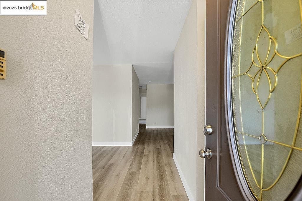 10500 Creekside Cir Oakland, CA 94603 - Thumbnail 5