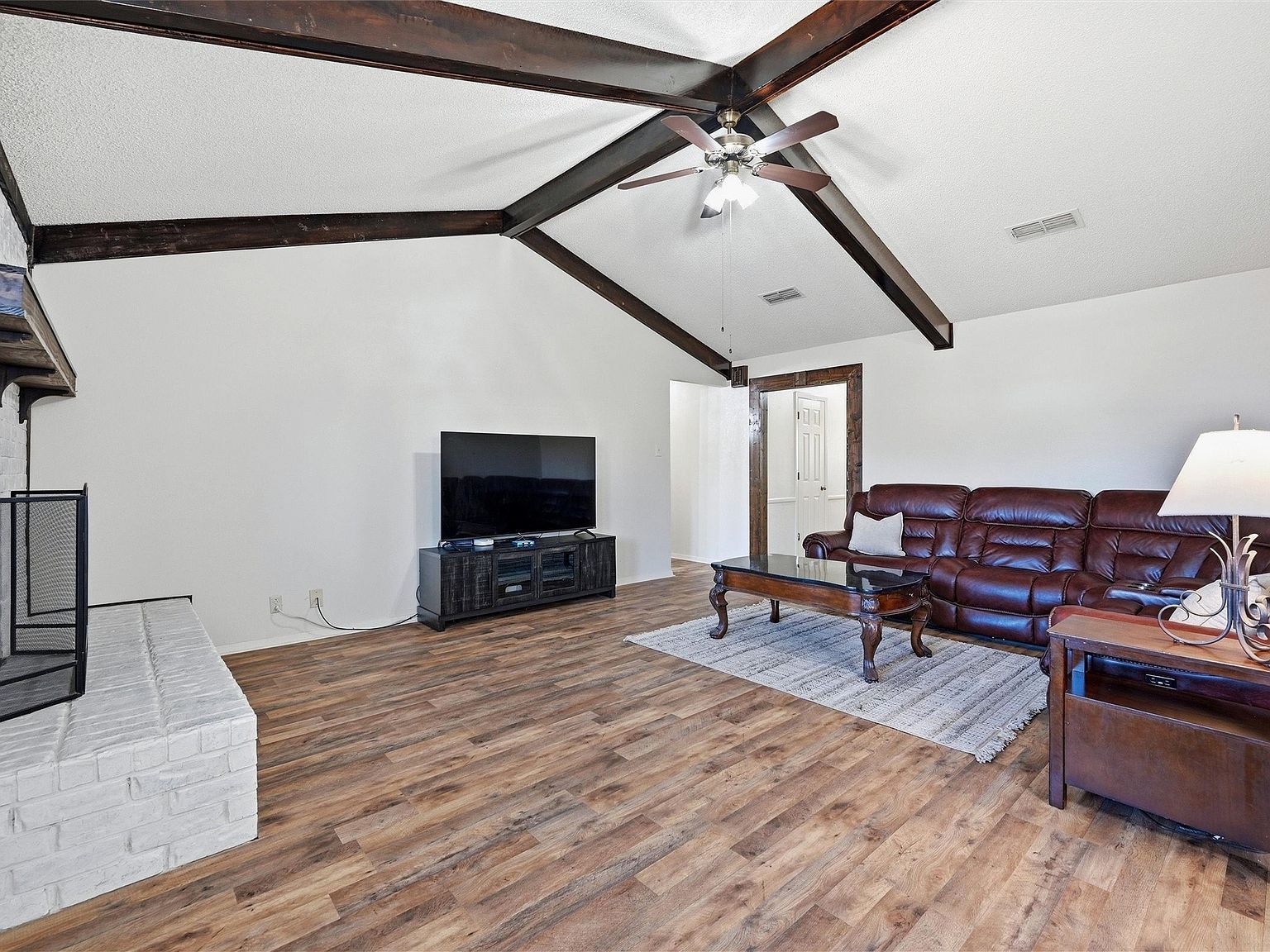 1901 Paula Dr Denison, TX 75020 - Thumbnail 5