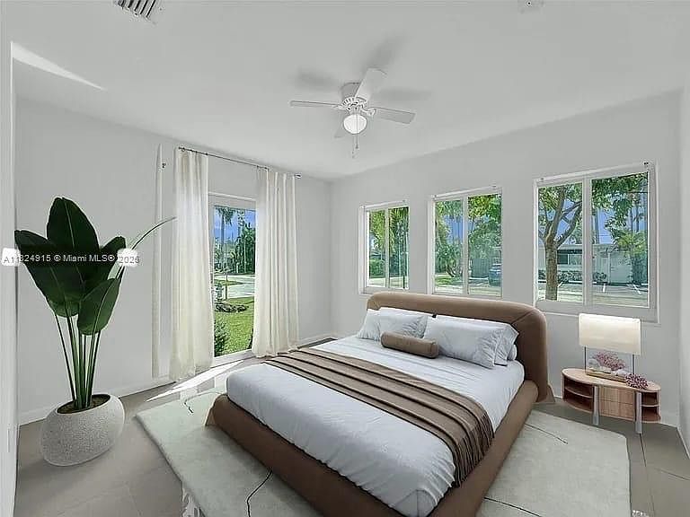 1607 Moffett St Hollywood, FL 33020 - Thumbnail 5