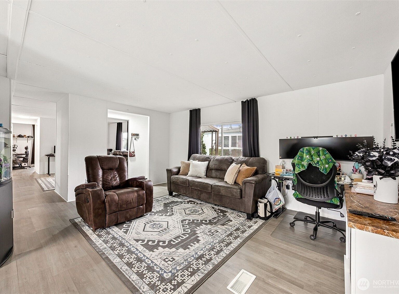 9900 Blomberg St SW Trailer 16 Olympia, WA 98512 - Thumbnail 5