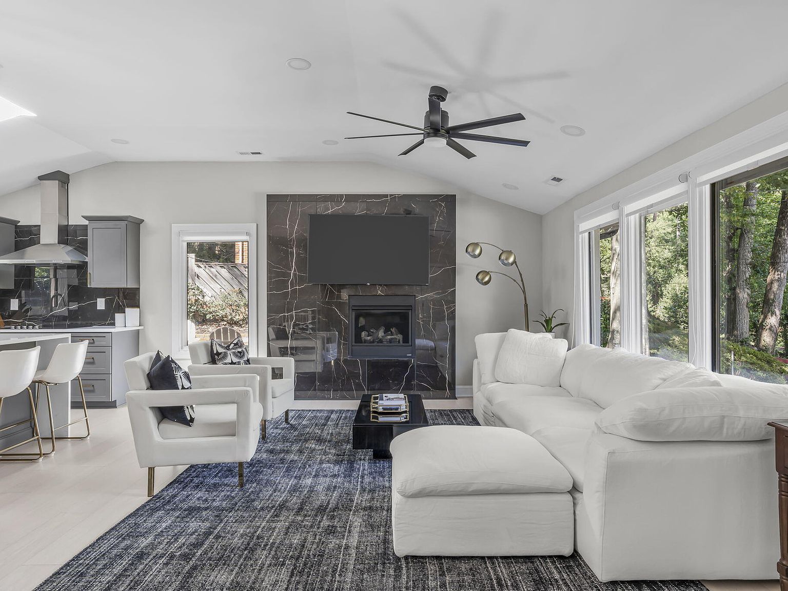 3513 Brook Dr Raleigh, NC 27609 - Thumbnail 5