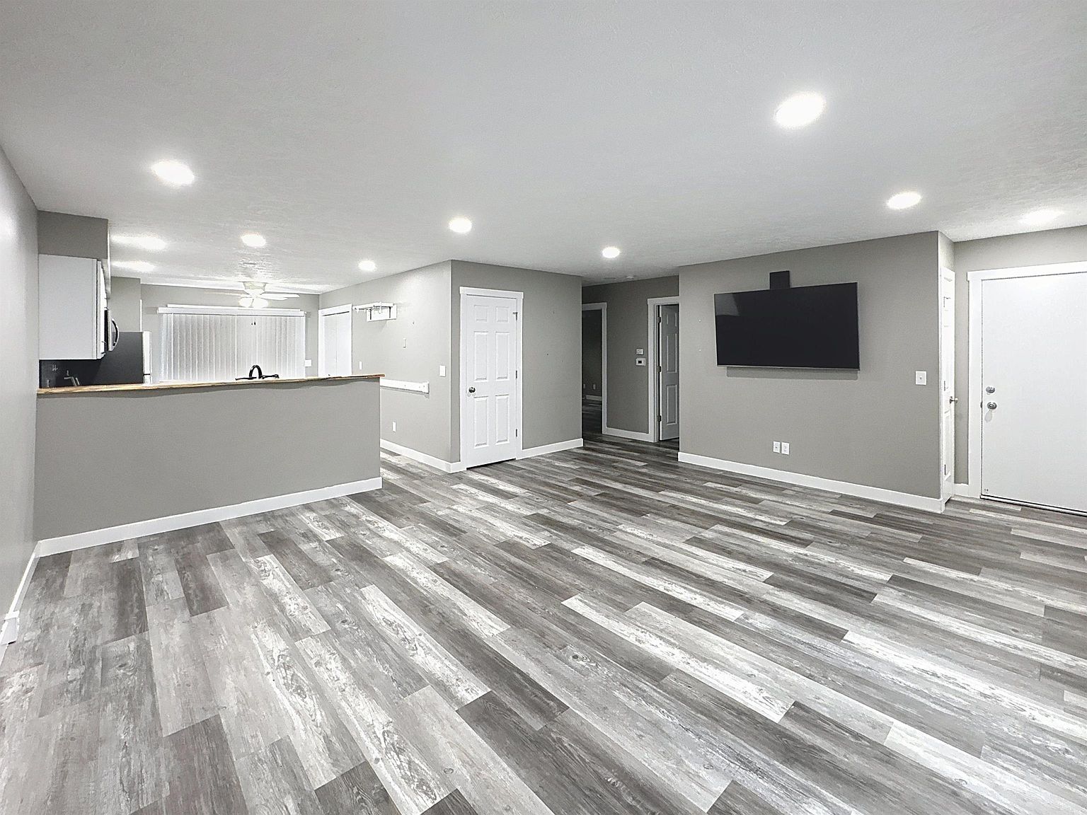 400 29th Avenue Dr #7C Moline, IL 61265 - Thumbnail 5