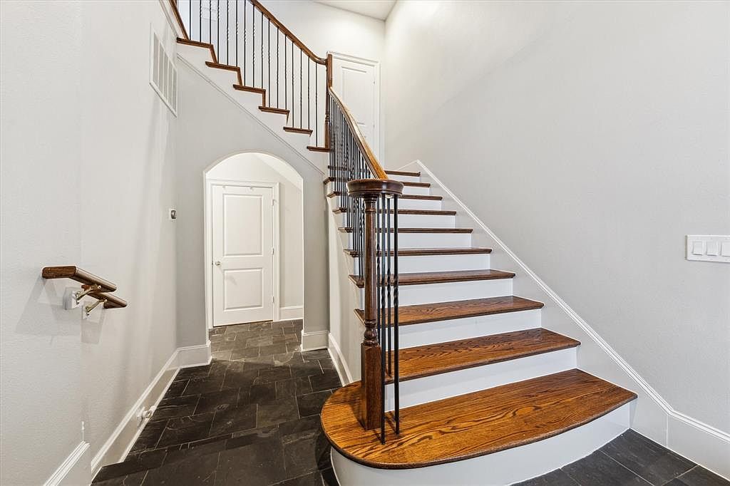 4915 Chenevert St Houston, TX 77004 - Thumbnail 5