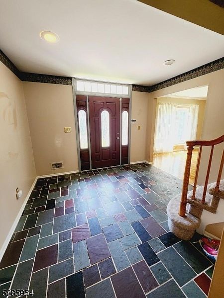 1063 Midwood Dr Rahway, NJ 07065 - Thumbnail 5