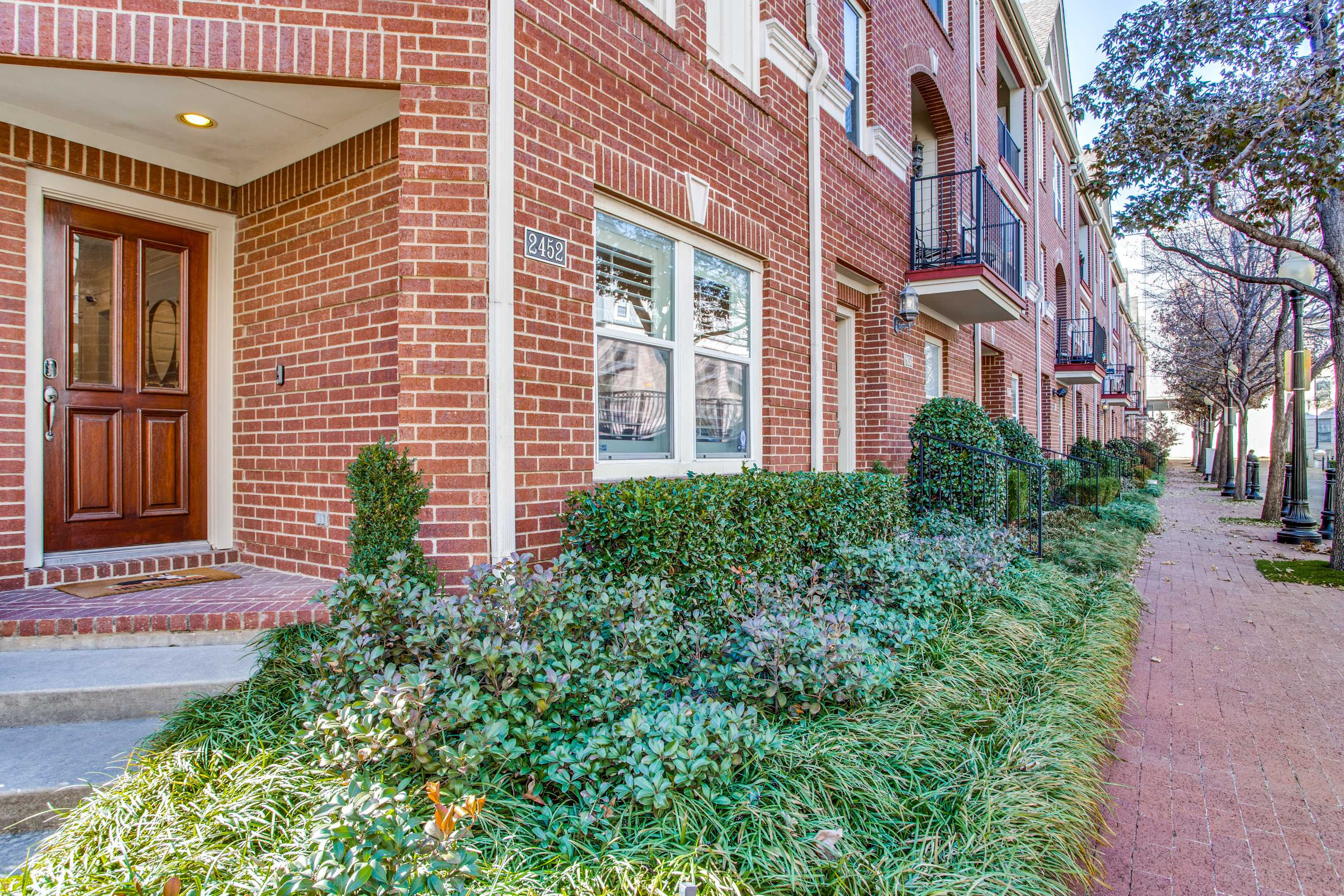 2452 Worthington Street, Dallas, TX, USA, 75204 - Thumbnail 5