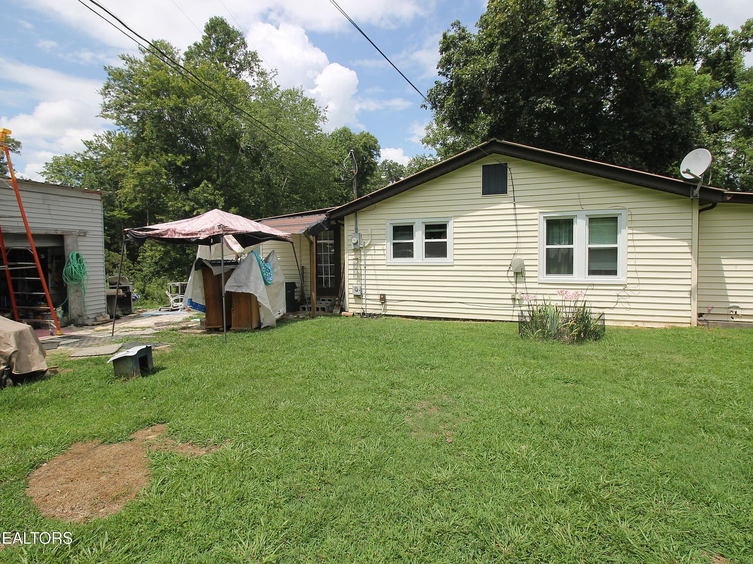 156 Lewis Landrum Rd Lancing, TN 37770 - Thumbnail 5