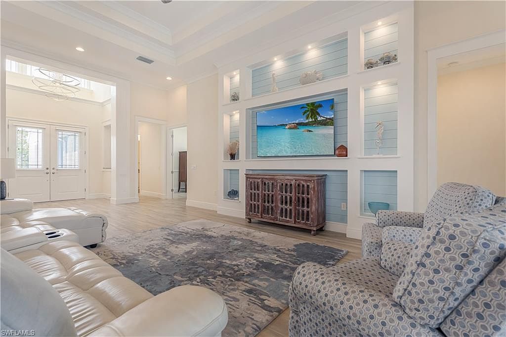 6424 Pembroke Way Naples, FL 34113 - Thumbnail 5