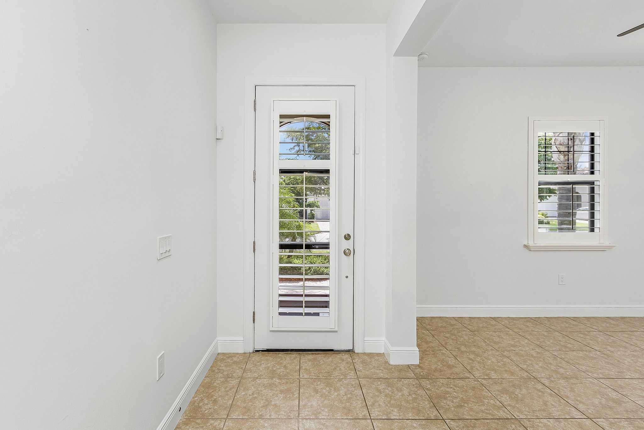 11799 Timbermarsh Court, Fort Myers, FL, USA, 33913 - Thumbnail 5