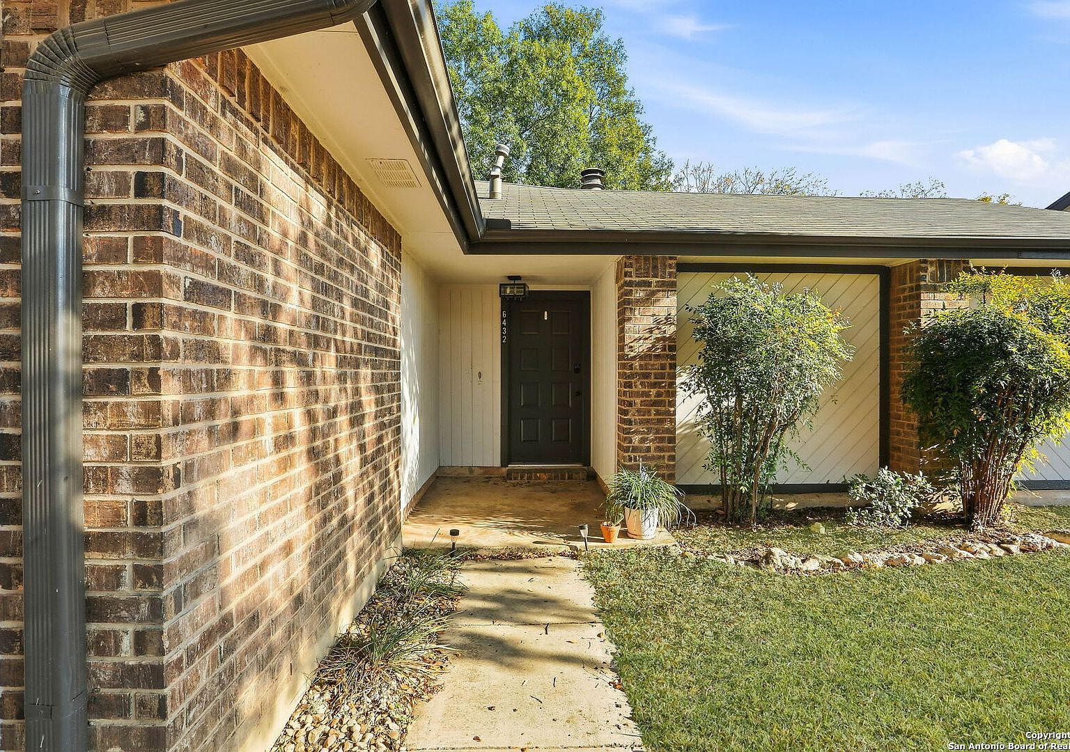 6432 Forest Vlg San Antonio, TX 78250 - Thumbnail 5