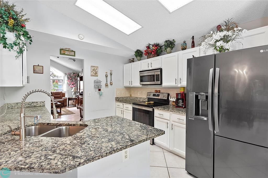 5161 Willow Pond Rd W West Palm Beach, FL 33417 - Thumbnail 5