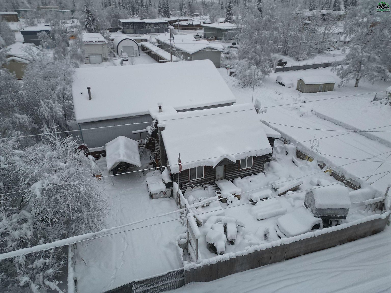 560 Front St Fairbanks, AK 99701  | Single Family