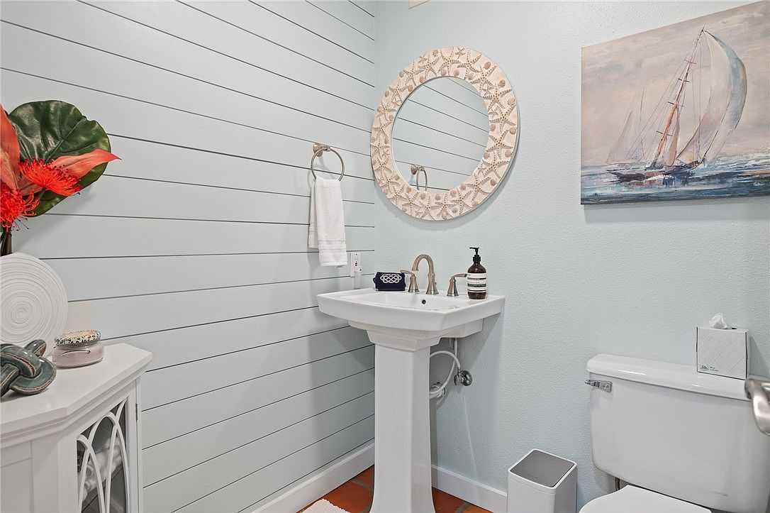 107 Angelfish Ct Aransas Pass, TX 78336 - Thumbnail 5