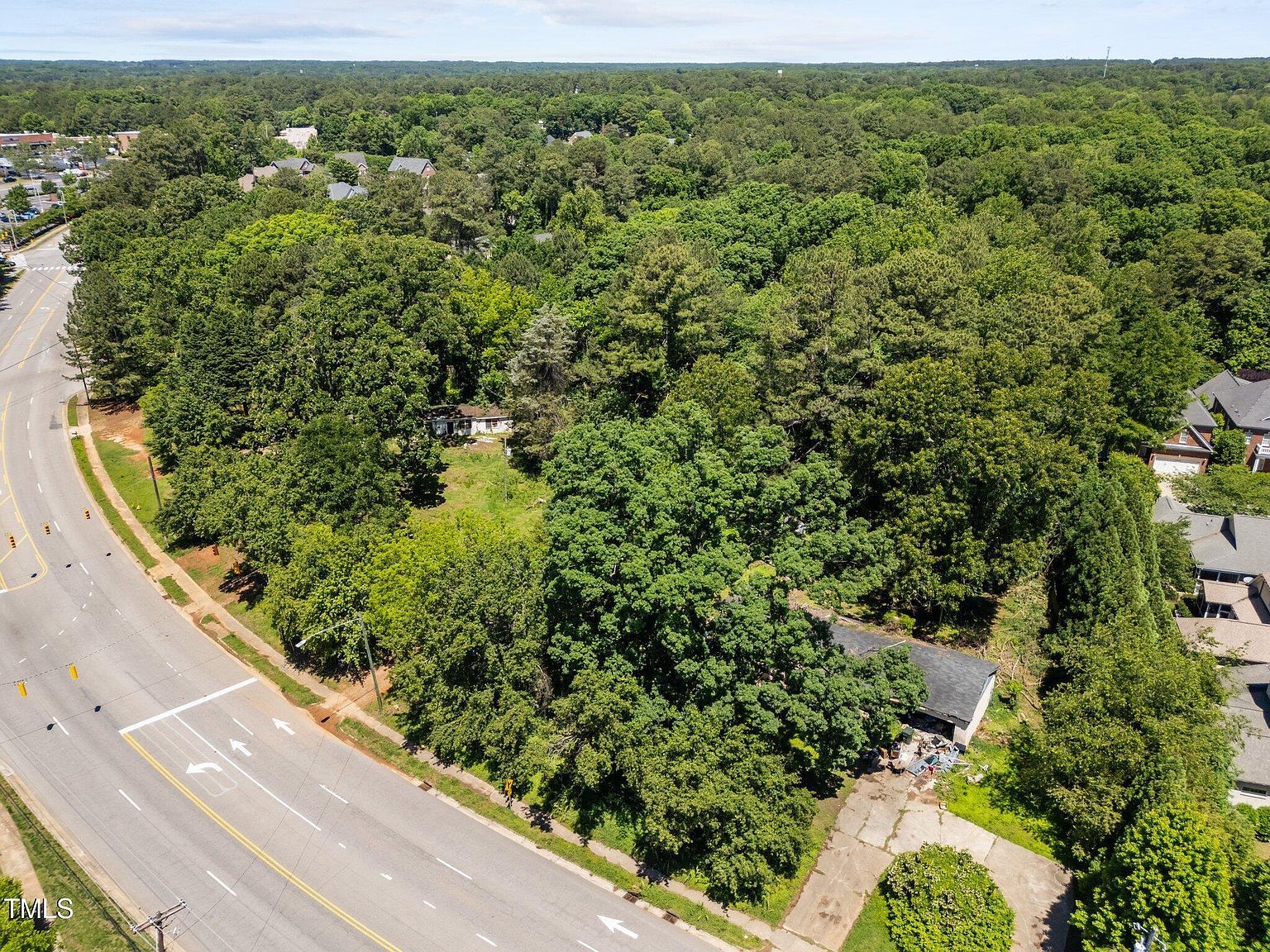 1910 W Millbrook Rd Raleigh, NC 27612 - Thumbnail 5
