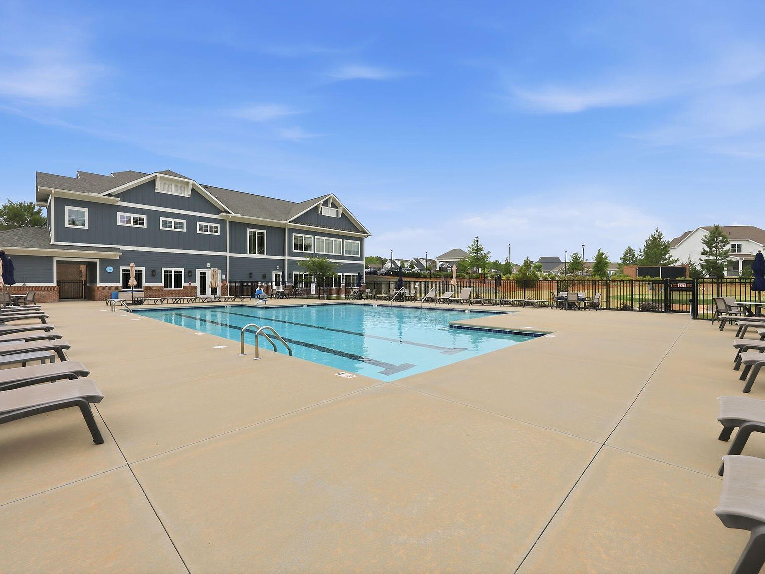 135 Village Walk Dr Clayton, NC 27527 - Thumbnail 5