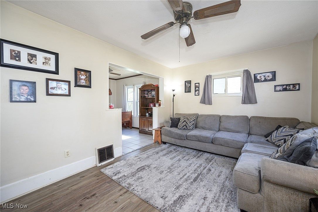 1174 Kohler Ave Akron, OH 44314 - Thumbnail 5