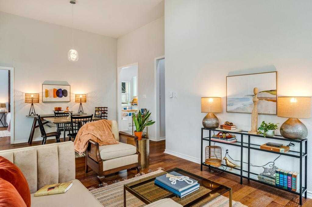 413 Warren Street, San Antonio, TX, USA, 78212 - Thumbnail 5