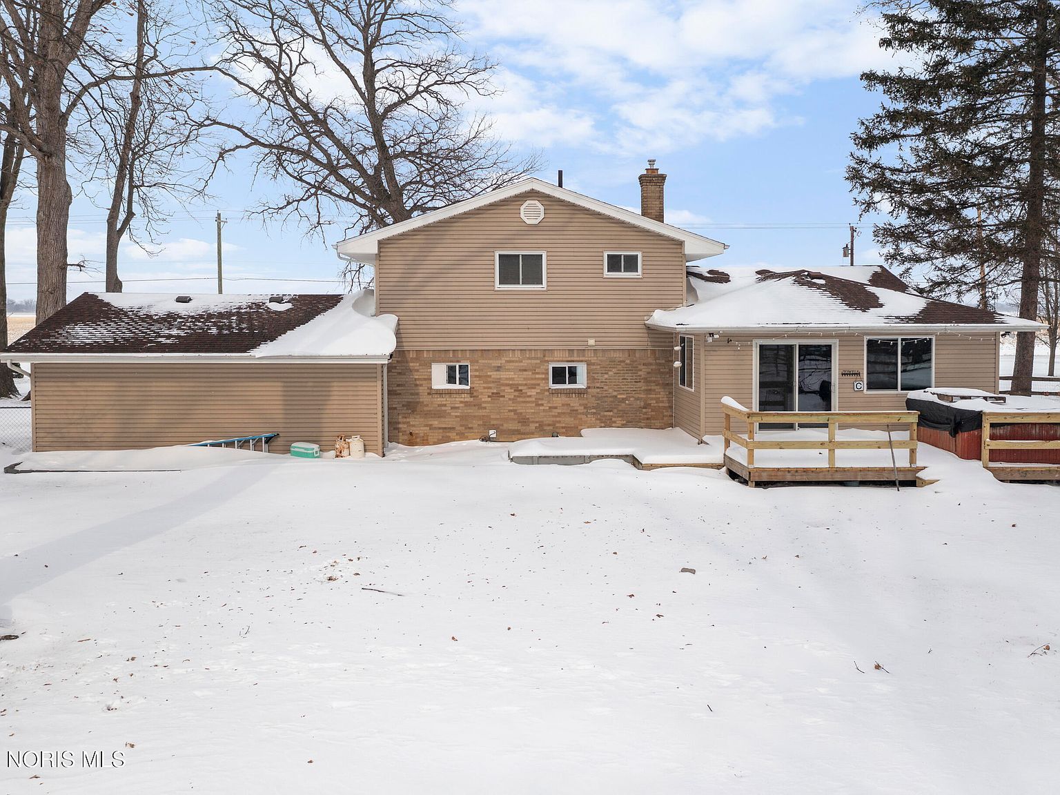 1611 Latcha Rd Millbury, OH 43447 - Thumbnail 5