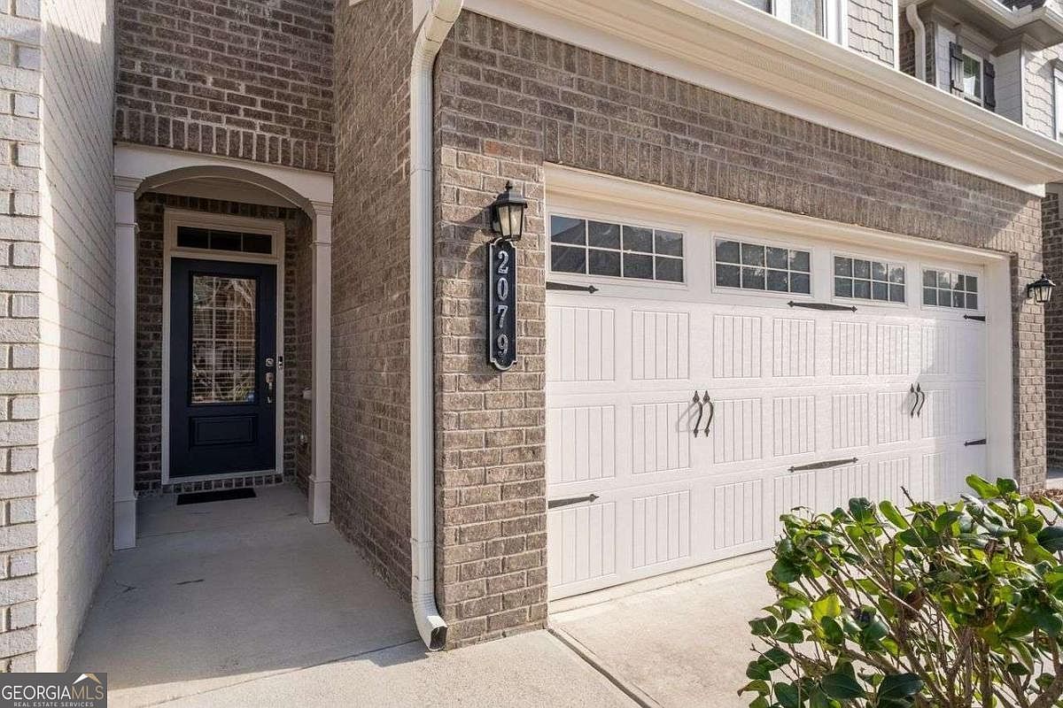 2079 Lanier Harbor Point Buford, GA 30518 - Thumbnail 5