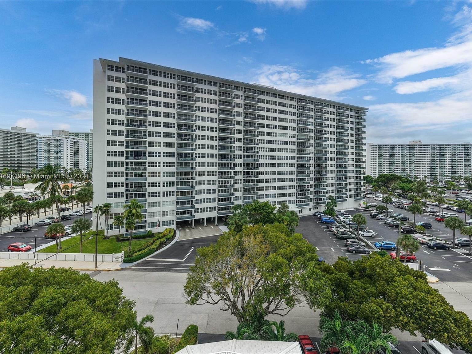 3300 NE 36th St APT 1712 Fort Lauderdale, FL 33308 - Thumbnail 5