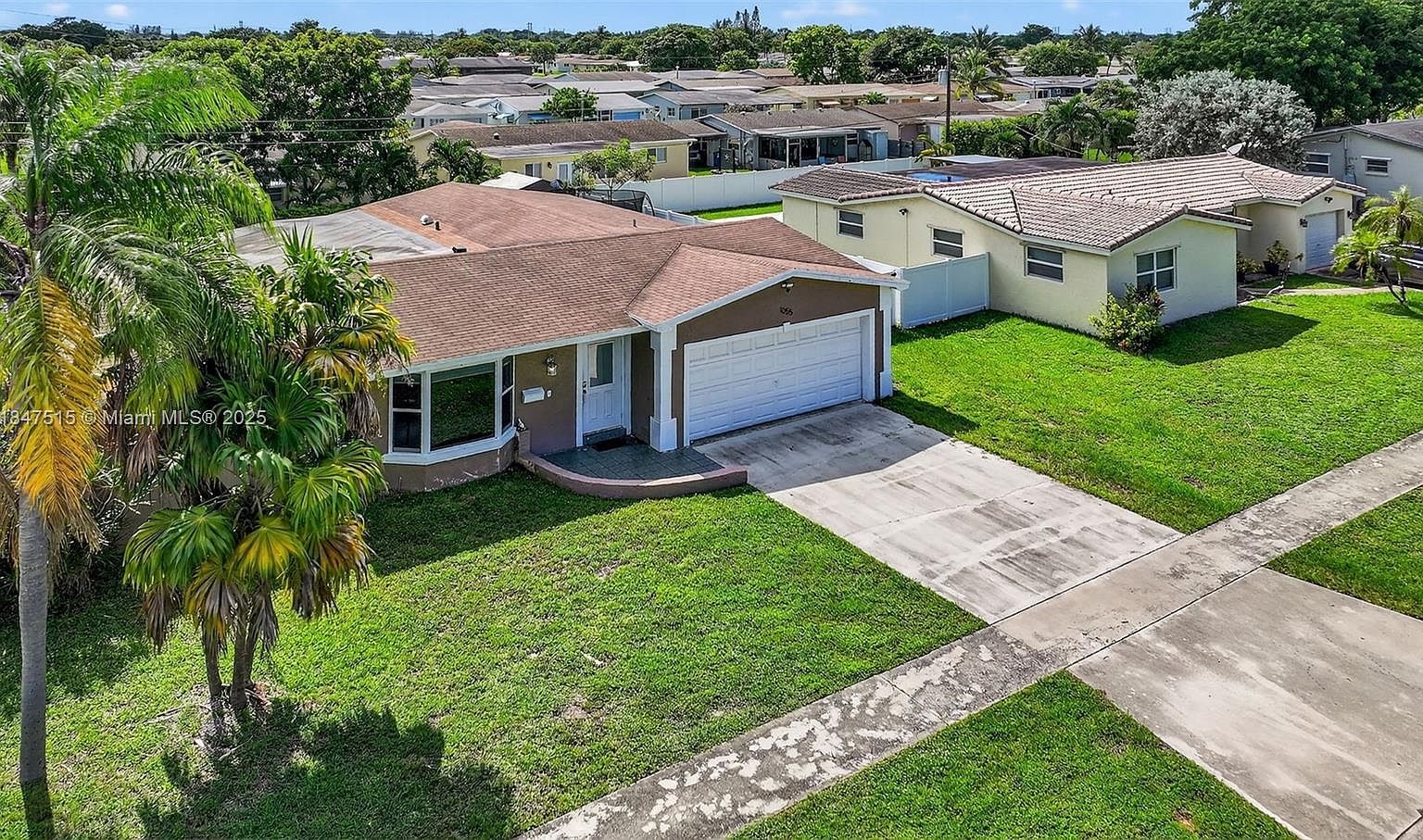 1055 NW 66th Ave Margate, FL 33063 - Thumbnail 5