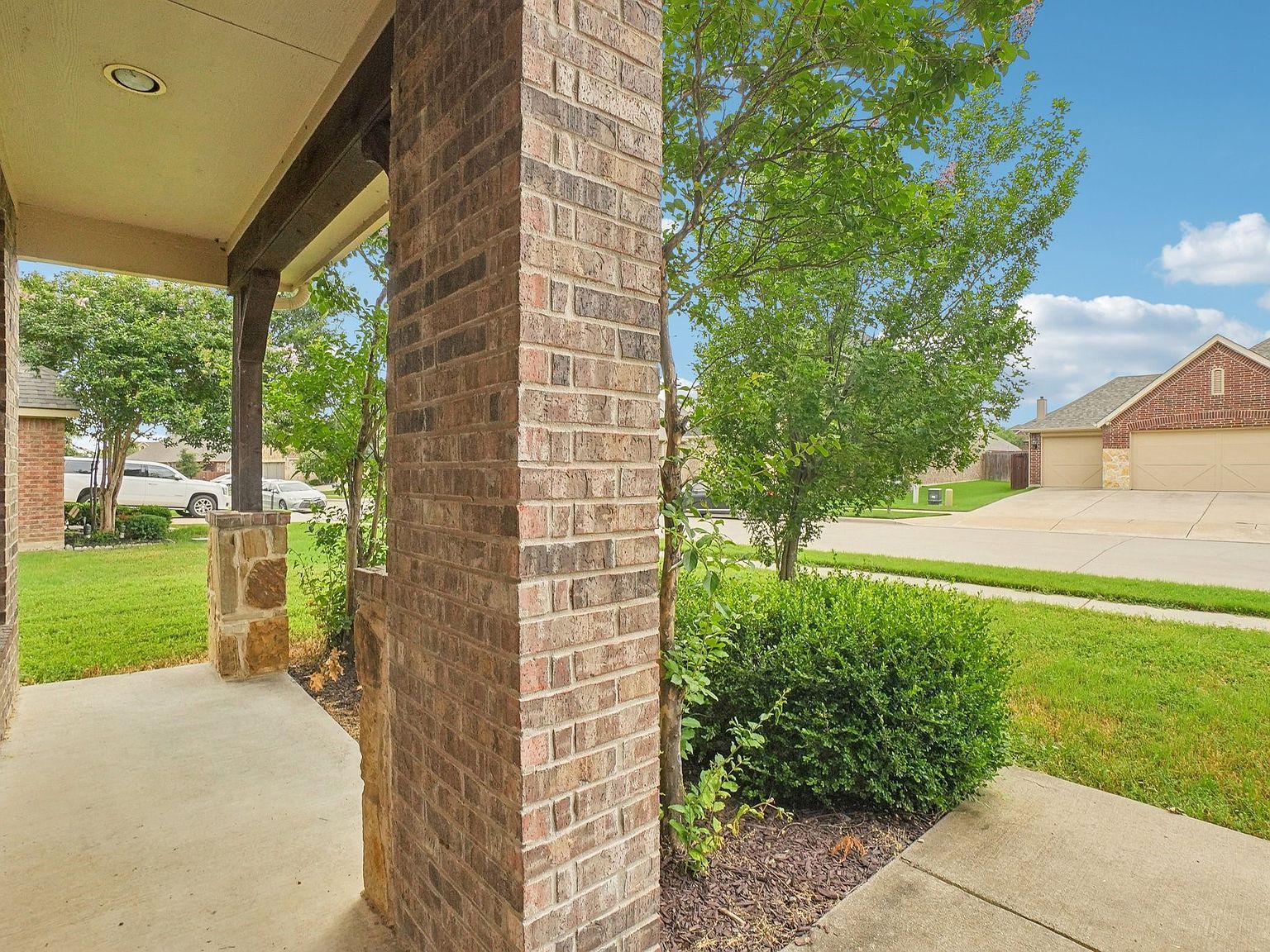 2200 Benjamin Creek Dr Little Elm, TX 75068 - Thumbnail 5