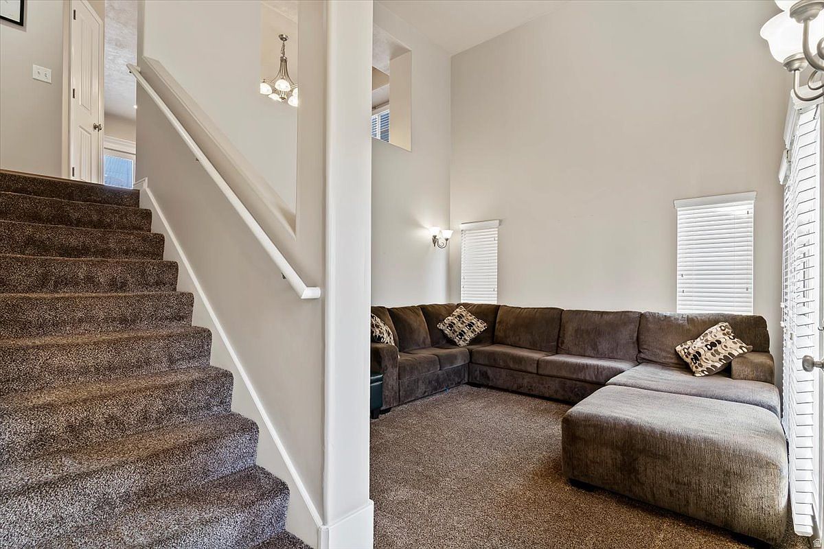 810 N Farmington Xing Farmington, UT 84025 - Thumbnail 5