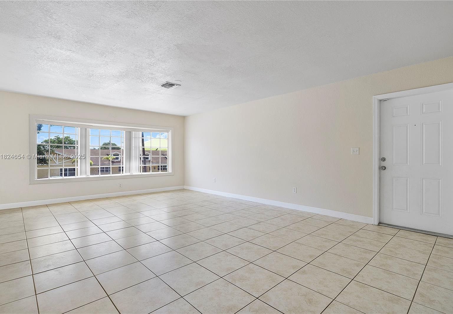 1817 NW 54th Ter #BB4 Lauderhill, FL 33313 - Thumbnail 5