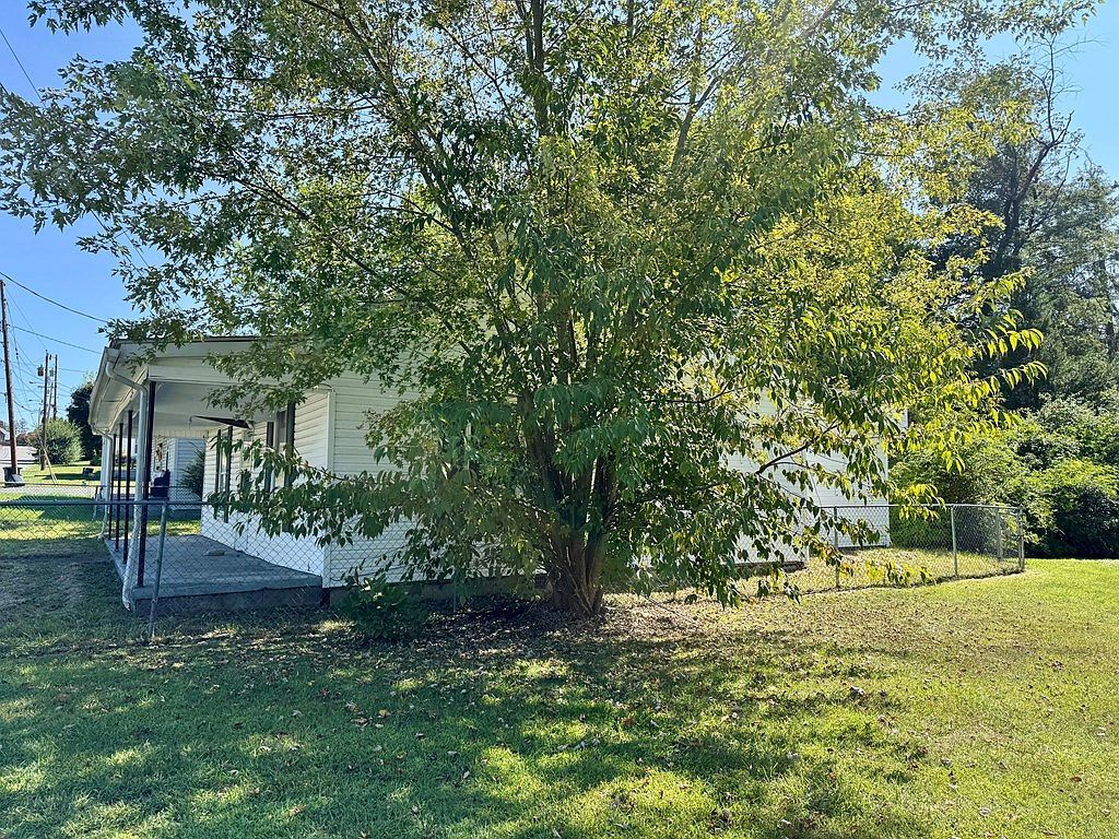 215 W Wiseman Ave Fayetteville, WV 25840 - Thumbnail 5