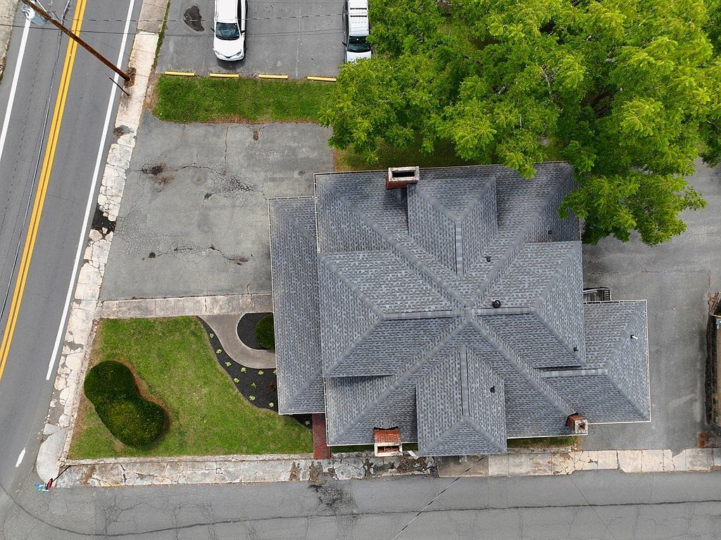 600 S Oakwood Ave Beckley, WV 25801 - Thumbnail 5