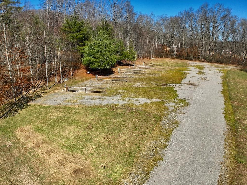 2191 Lester Hwy Lester, WV 25865 - Thumbnail 5