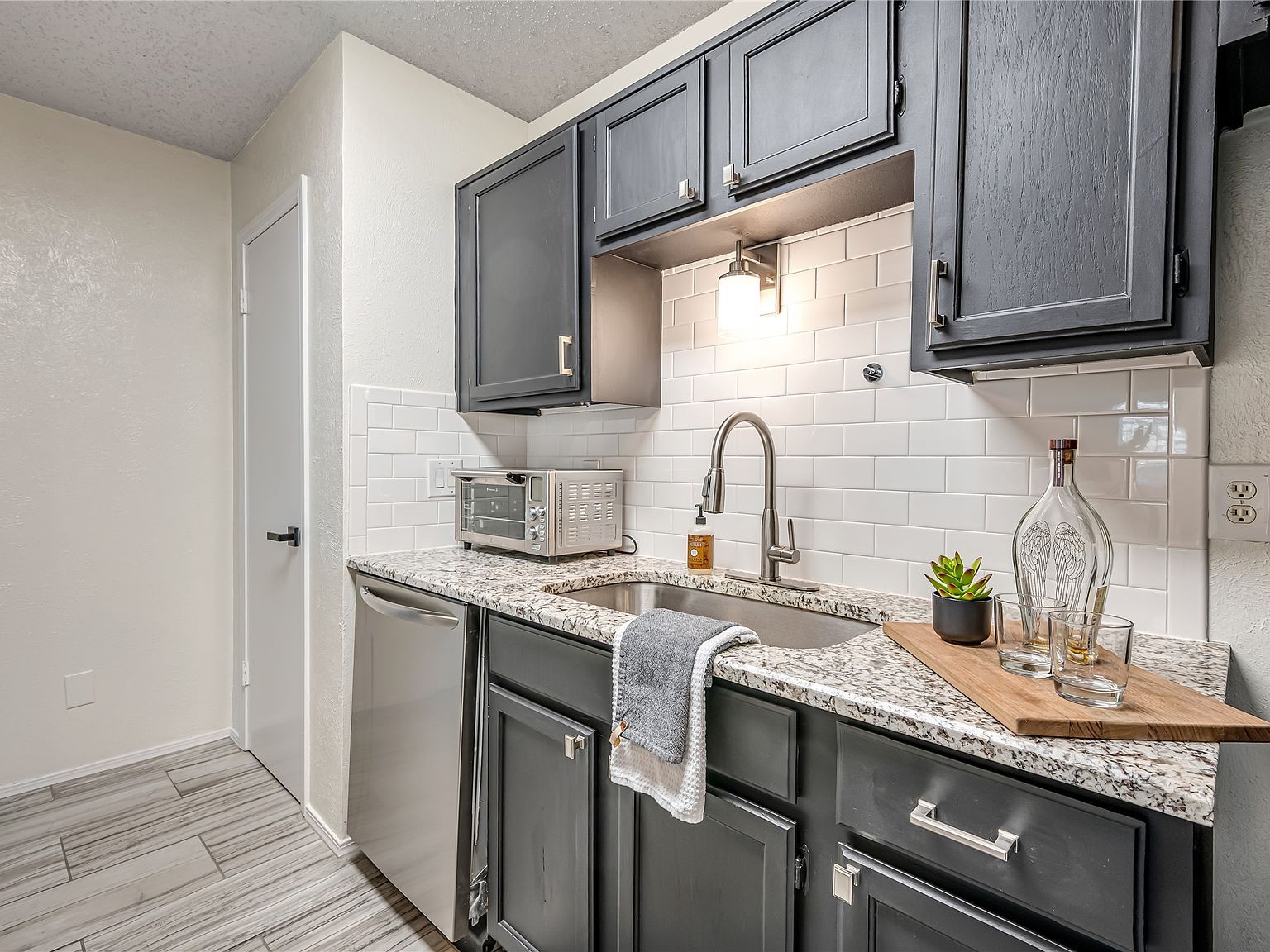 18333 Roehampton Dr APT 821 Dallas, TX 75252 - Thumbnail 5