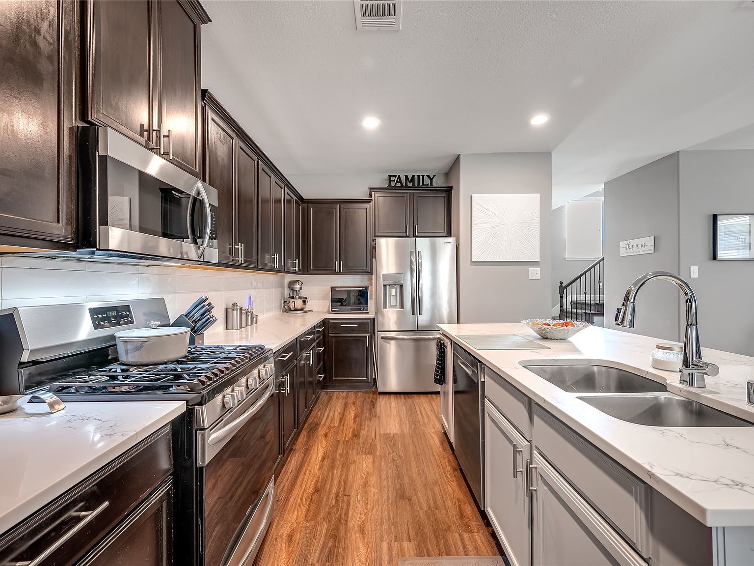 2125 Lake Cliff Dr Little Elm, TX 75068 - Thumbnail 5