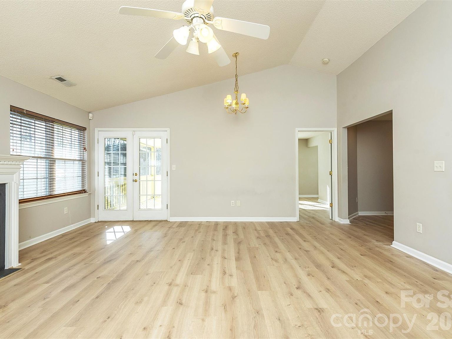 115 Creeks End Cir Mills River, NC 28759 - Thumbnail 5