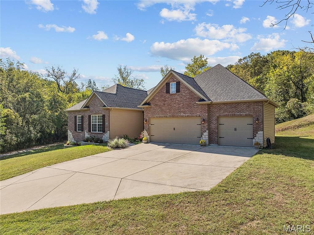 409 Griffith Ln Chesterfield, MO 63005 - Thumbnail 5