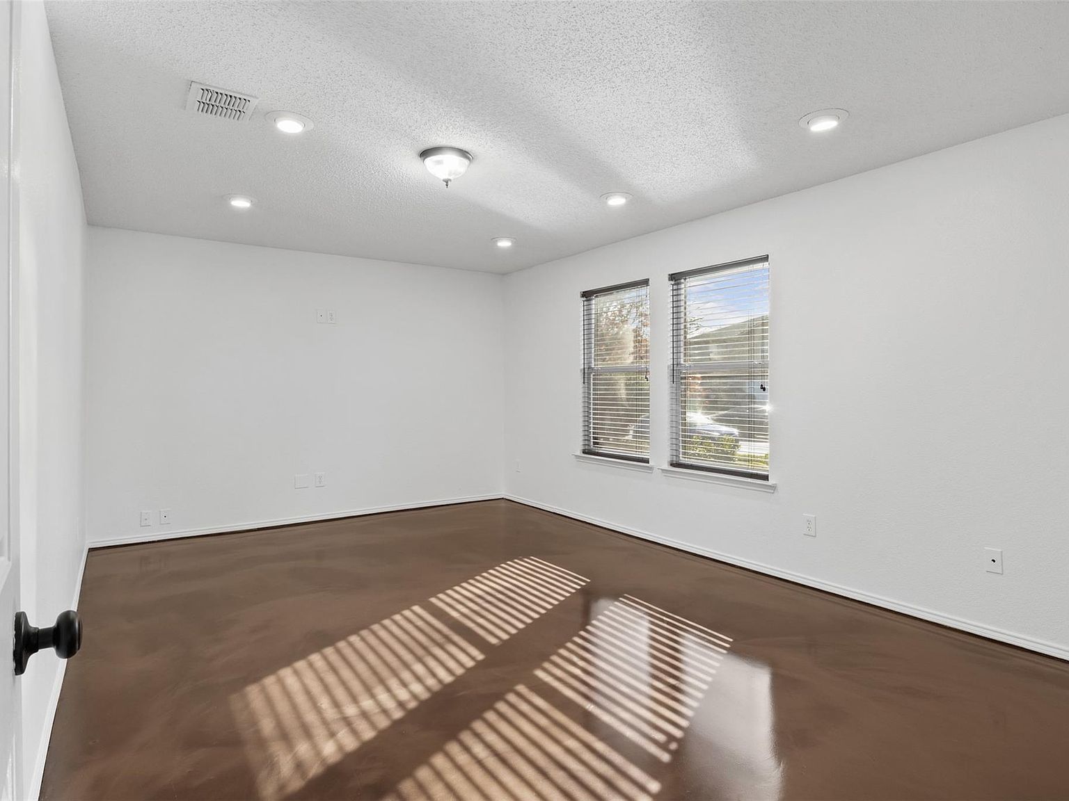 14849 Ledgeview Ct Balch Springs, TX 75180 - Thumbnail 5