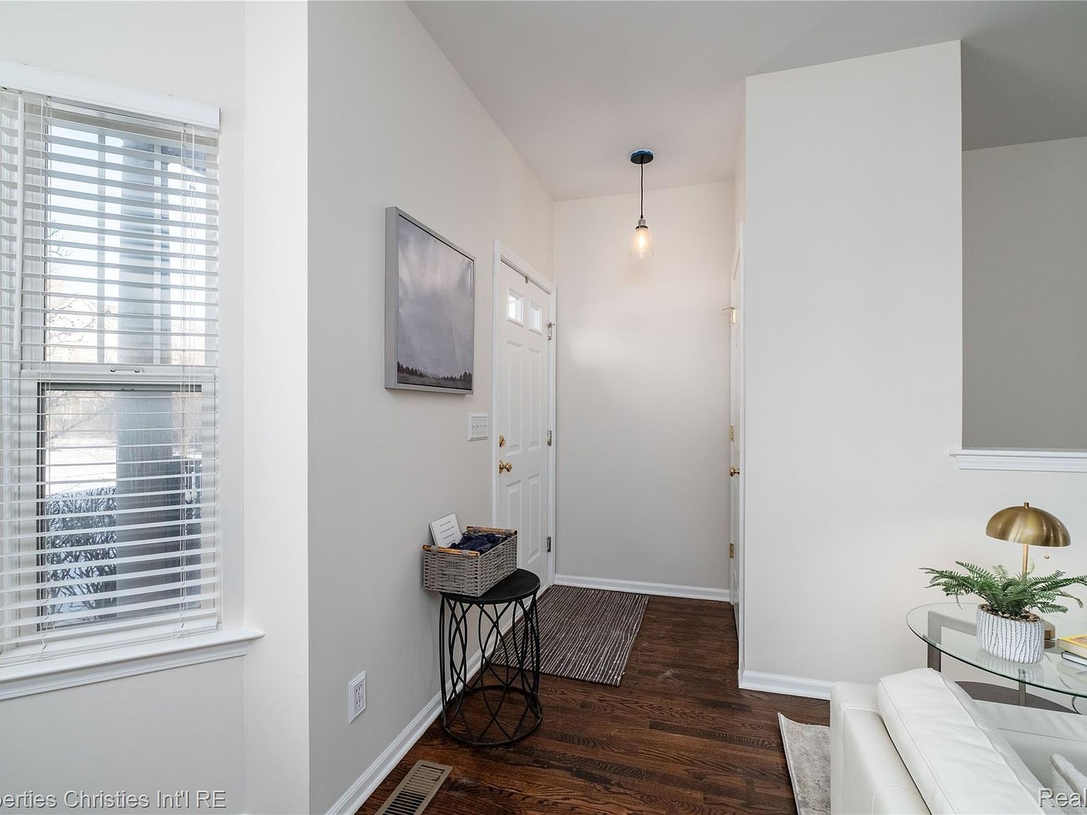 25558 Portico Ln Novi, MI 48375 - Thumbnail 5