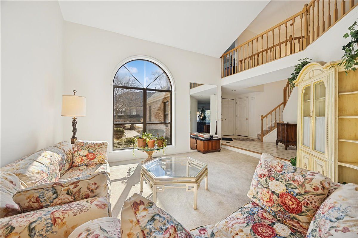 11438 Ashley Woods Dr Westchester, IL 60154 - Thumbnail 5