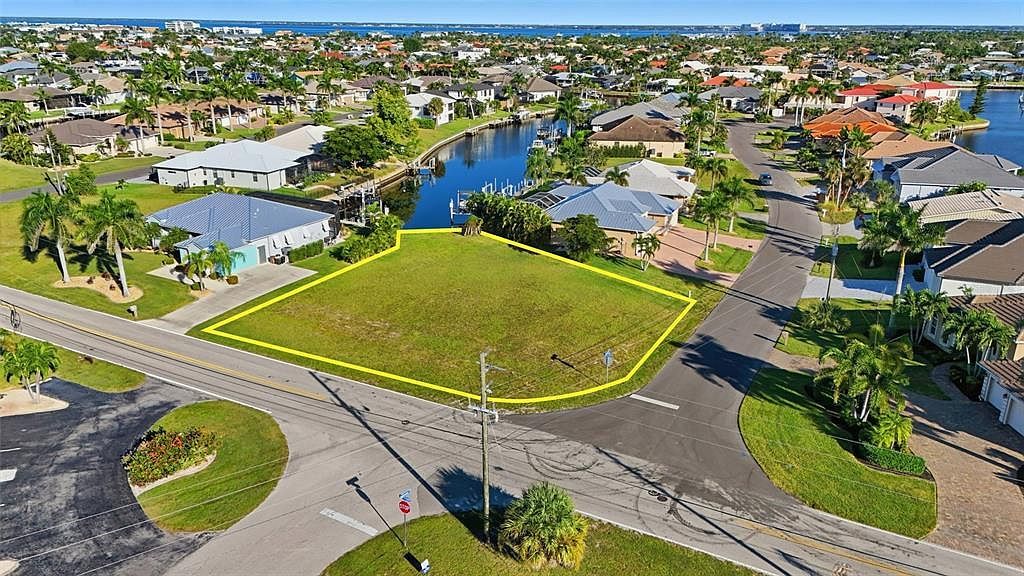 600 Via Tripoli #1 Punta Gorda, FL 33950 - Thumbnail 5