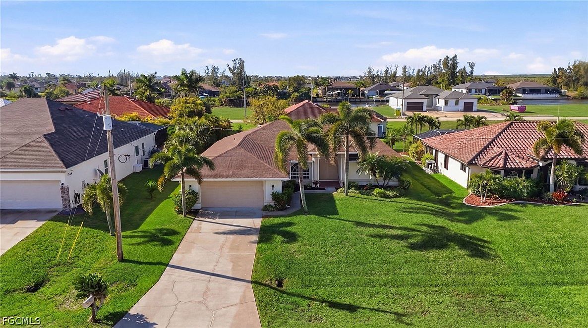 4222 NW 22nd St Cape Coral, FL 33993 - Thumbnail 5