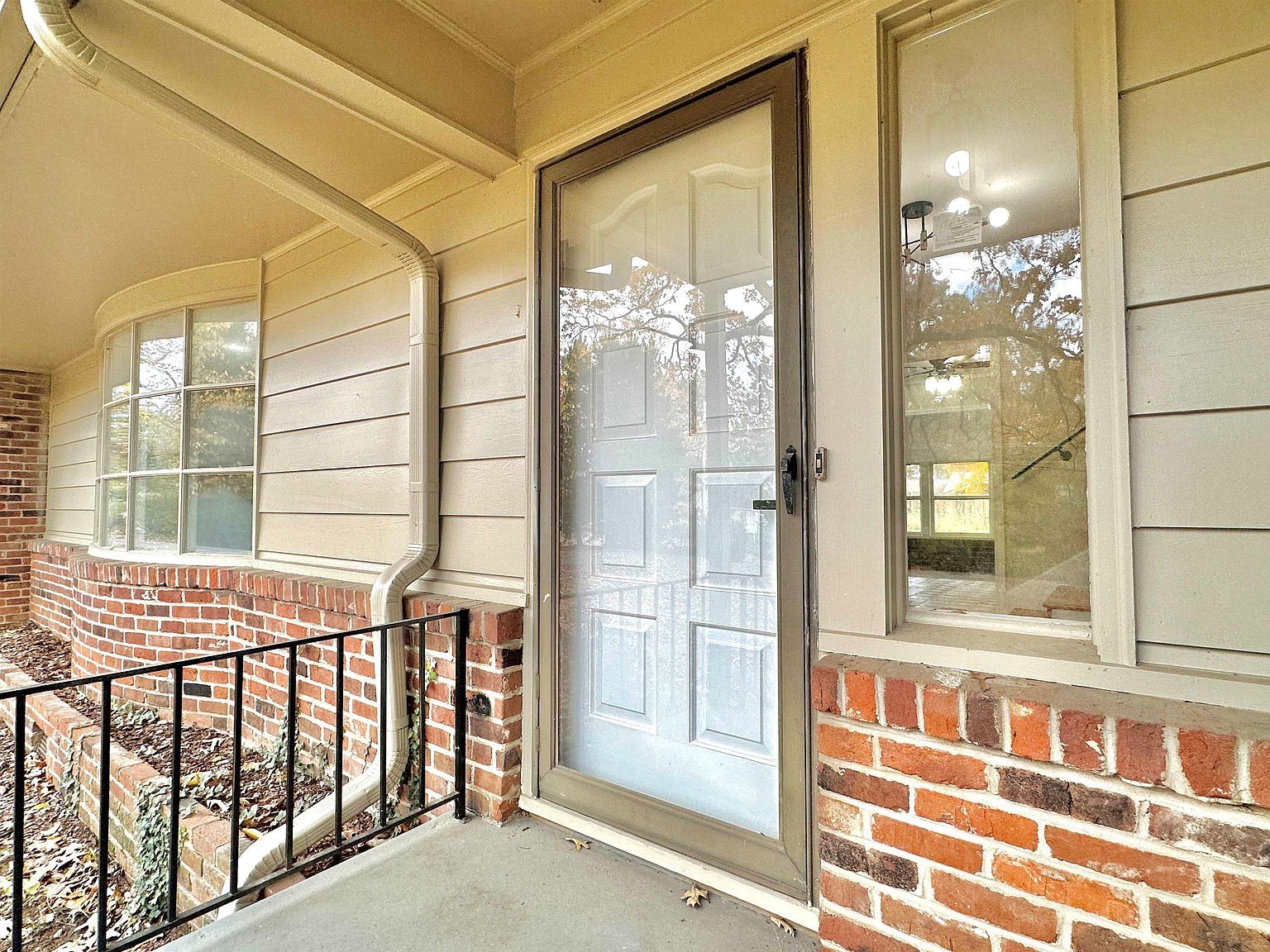 1818 Hermitage Dr Florence, AL 35630 - Thumbnail 5