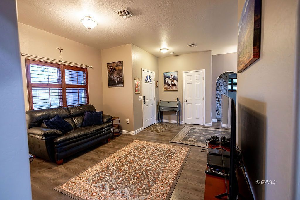 584 W Puma Dr Safford, AZ 85546 - Thumbnail 5