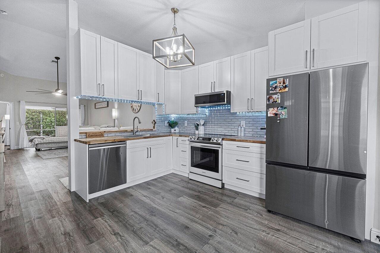 8039 Summer Shores Dr Delray Beach, FL 33446 - Thumbnail 5