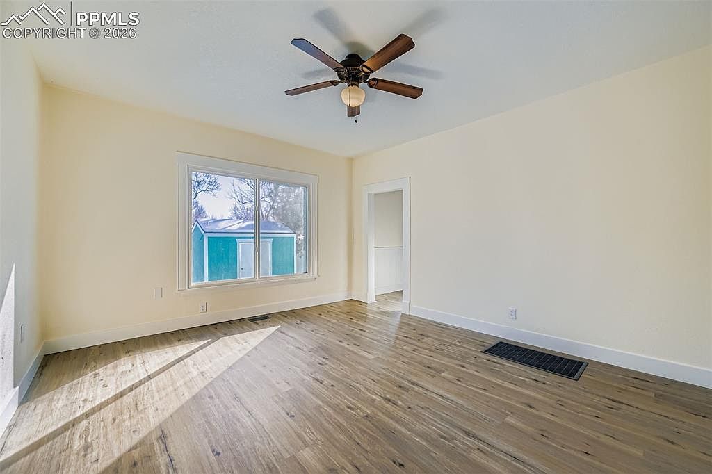 2423 W Saint Vrain St Colorado Springs, CO 80904 - Thumbnail 5