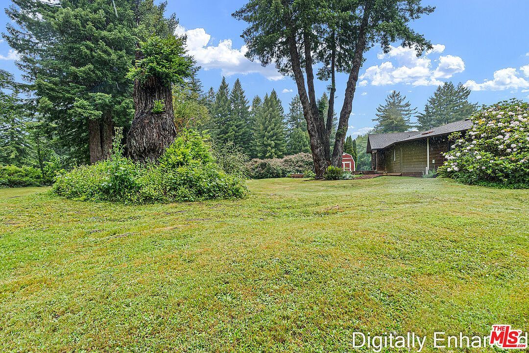 220 Malvin Murphy Ln Crescent City, CA 95531 - Thumbnail 5