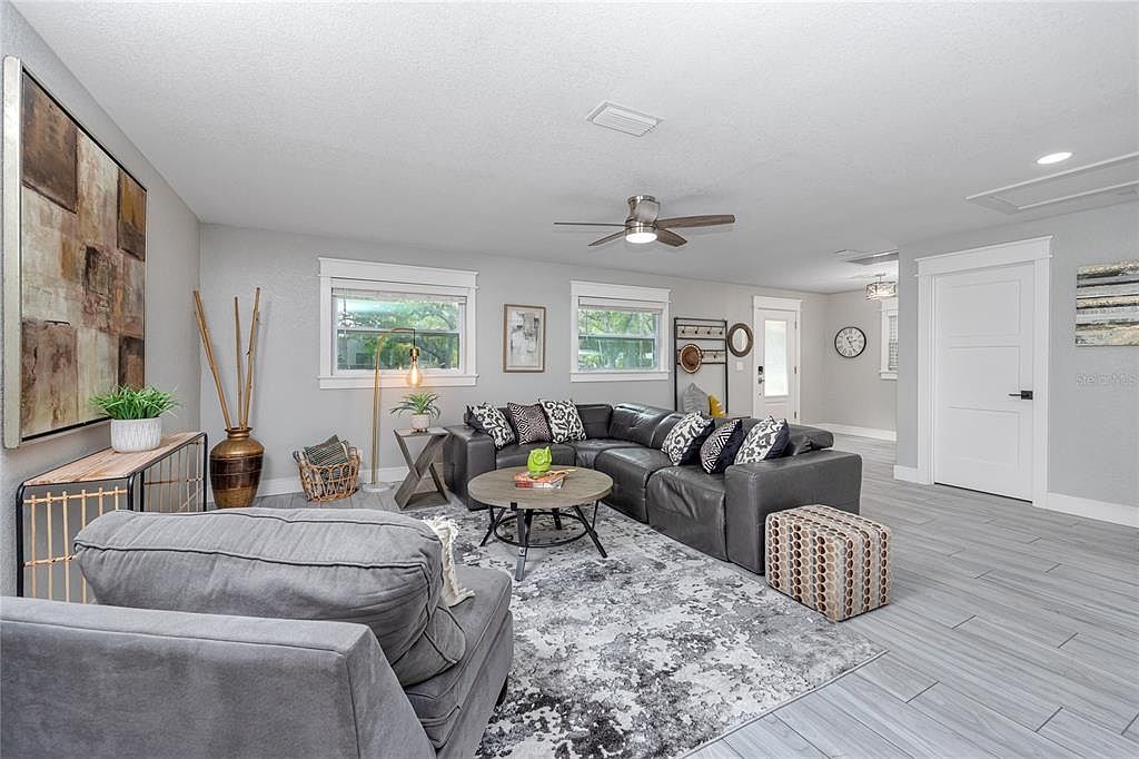 6107 100th Way N Saint Petersburg, FL 33708 - Thumbnail 5