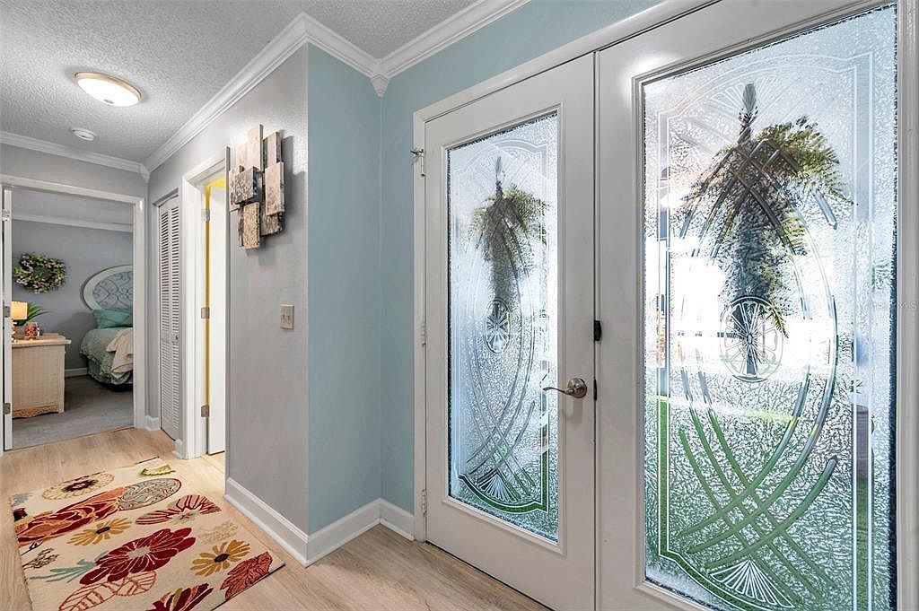 3957 Tarpon Pointe Cir Palm Harbor, FL 34684 - Thumbnail 5