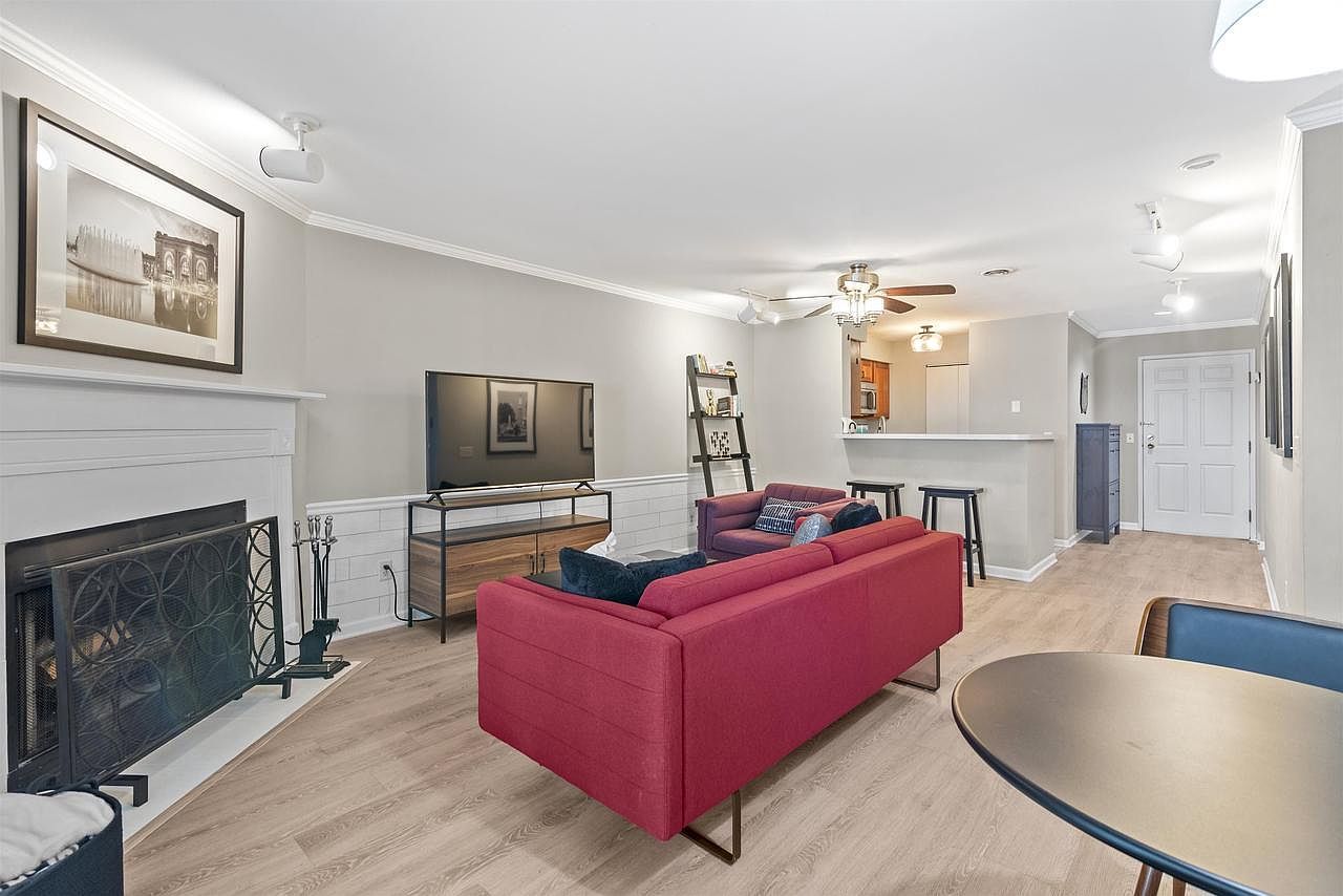 2 Captains Ct UNIT 3 Madison, WI 53719 - Thumbnail 5