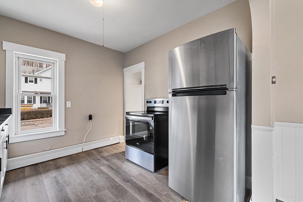 31 Clark St Spencer, MA 01562 - Thumbnail 5