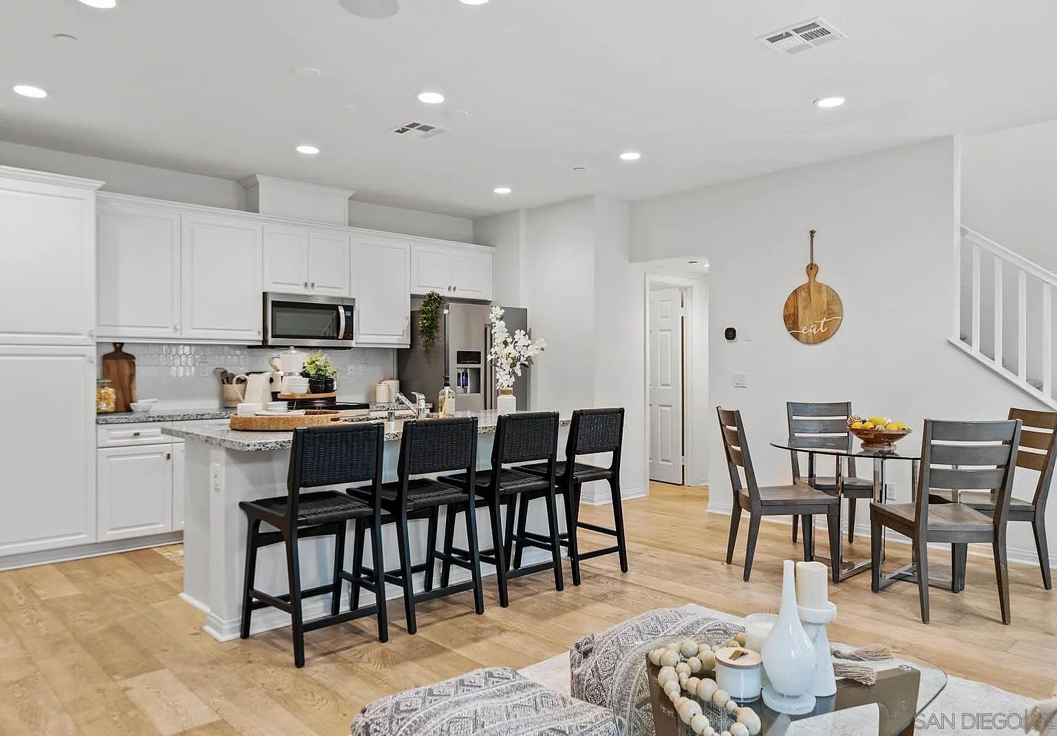 3135 Linwood St Vista, CA 92081 - Thumbnail 5