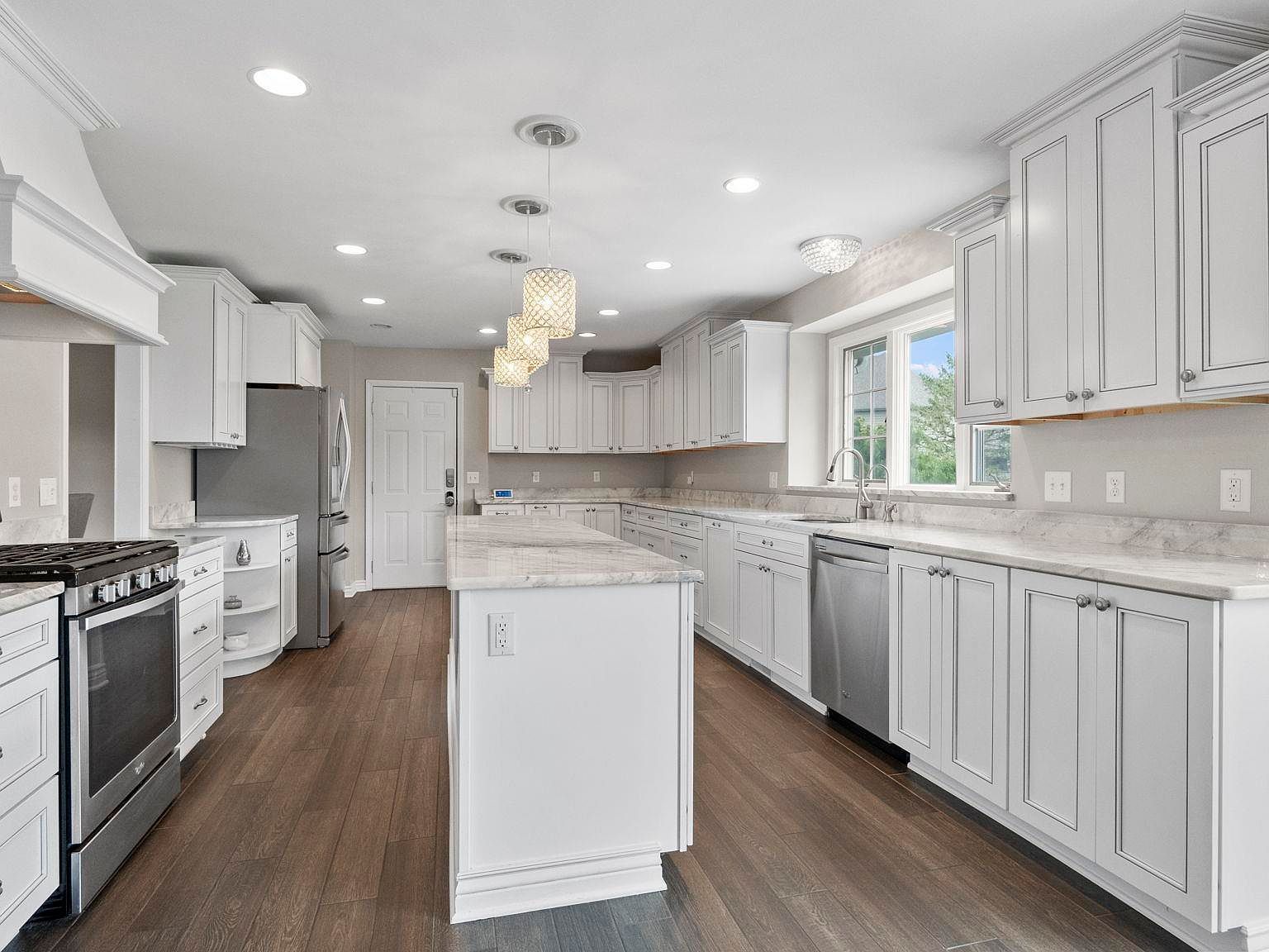 1611 Sycamore Hills Dr Fort Wayne, IN 46814 - Thumbnail 5